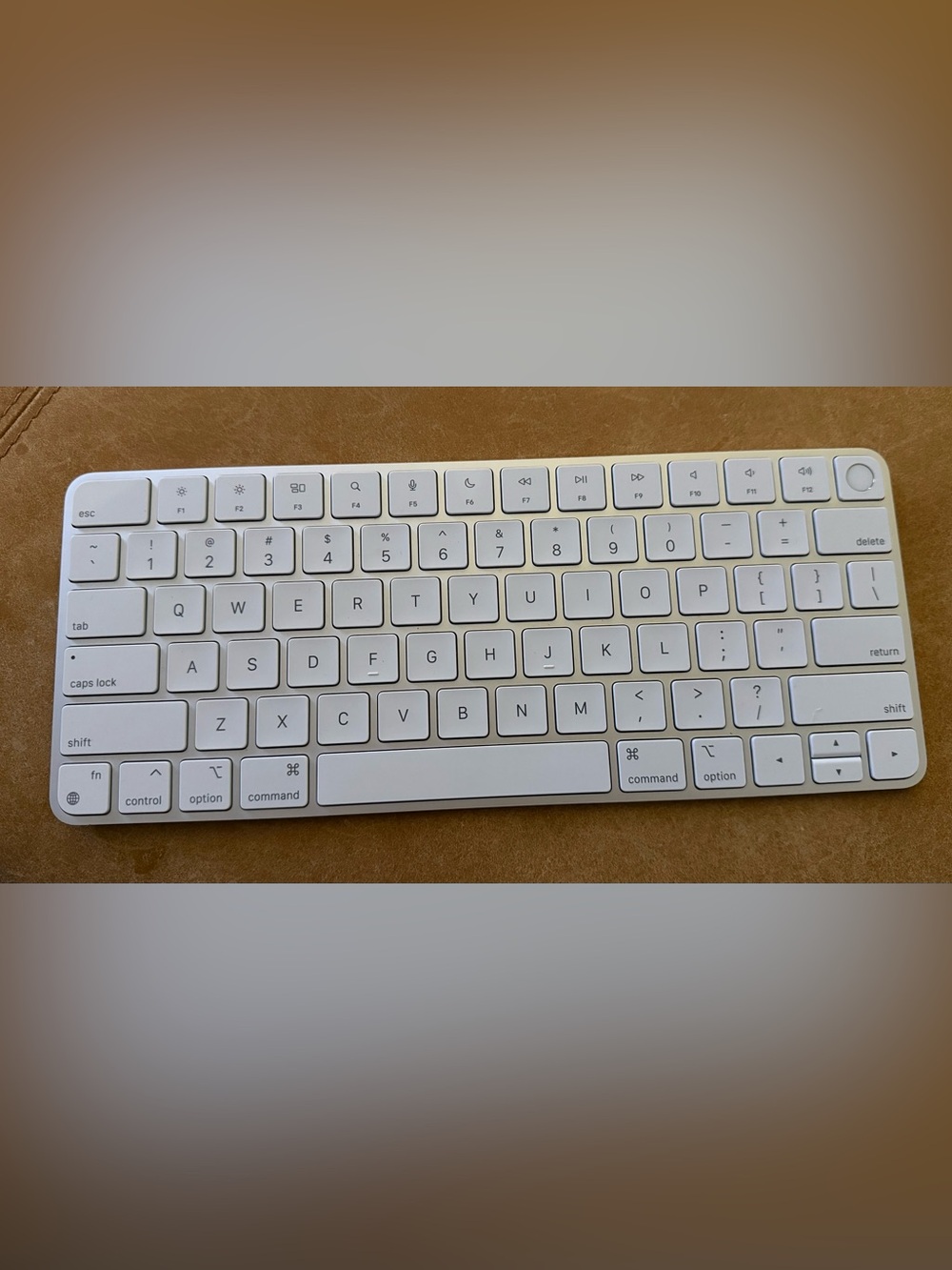 NWOT Apple Wireless Keyboard with Touch ID